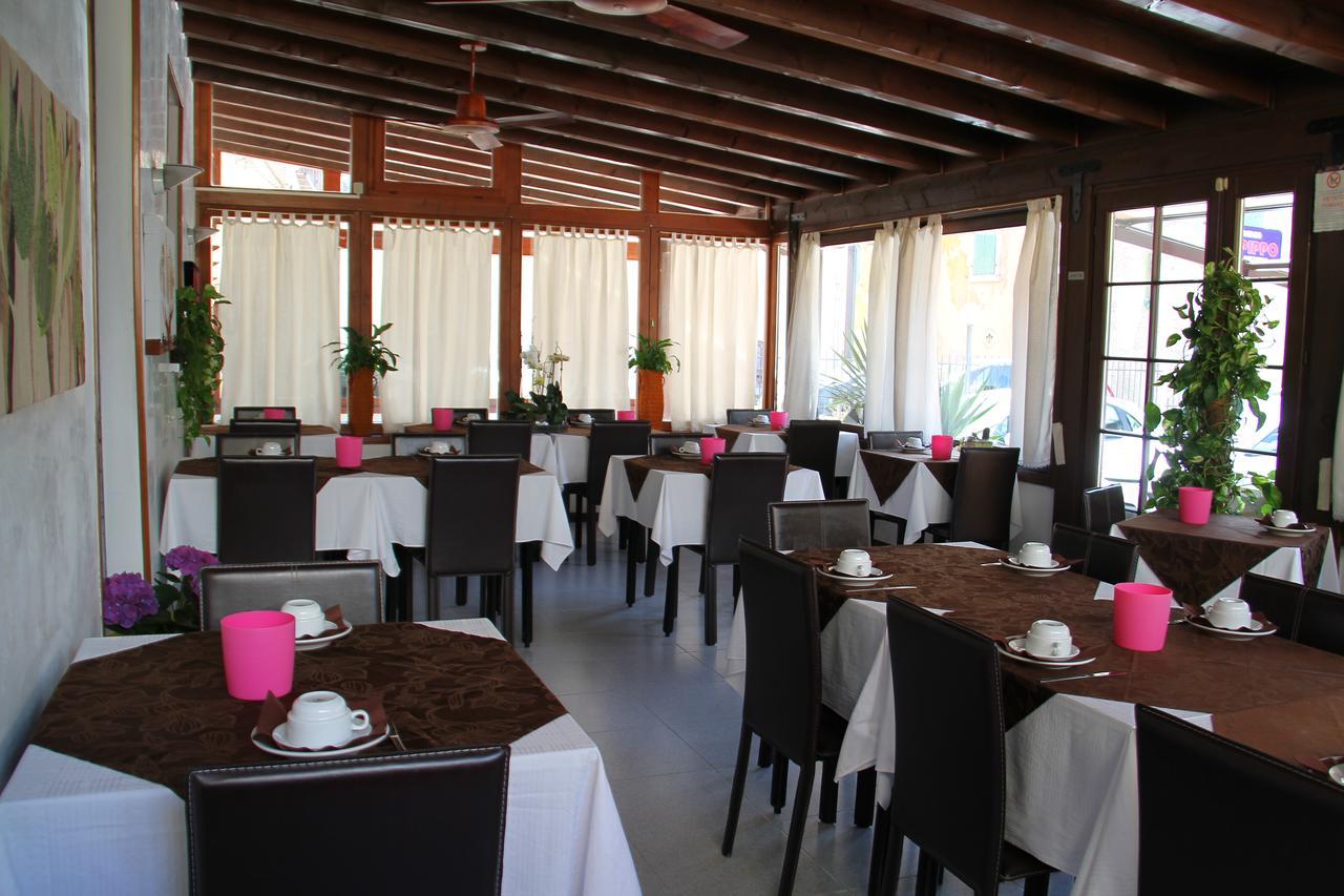 Albergo Al Pescatore Brenzone sul Garda Zewnętrze zdjęcie