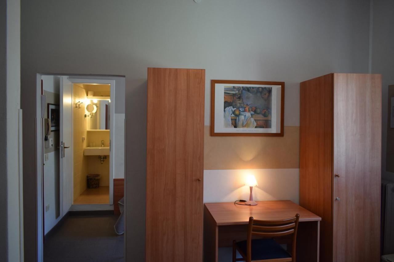 Albergo Al Pescatore Brenzone sul Garda Zewnętrze zdjęcie