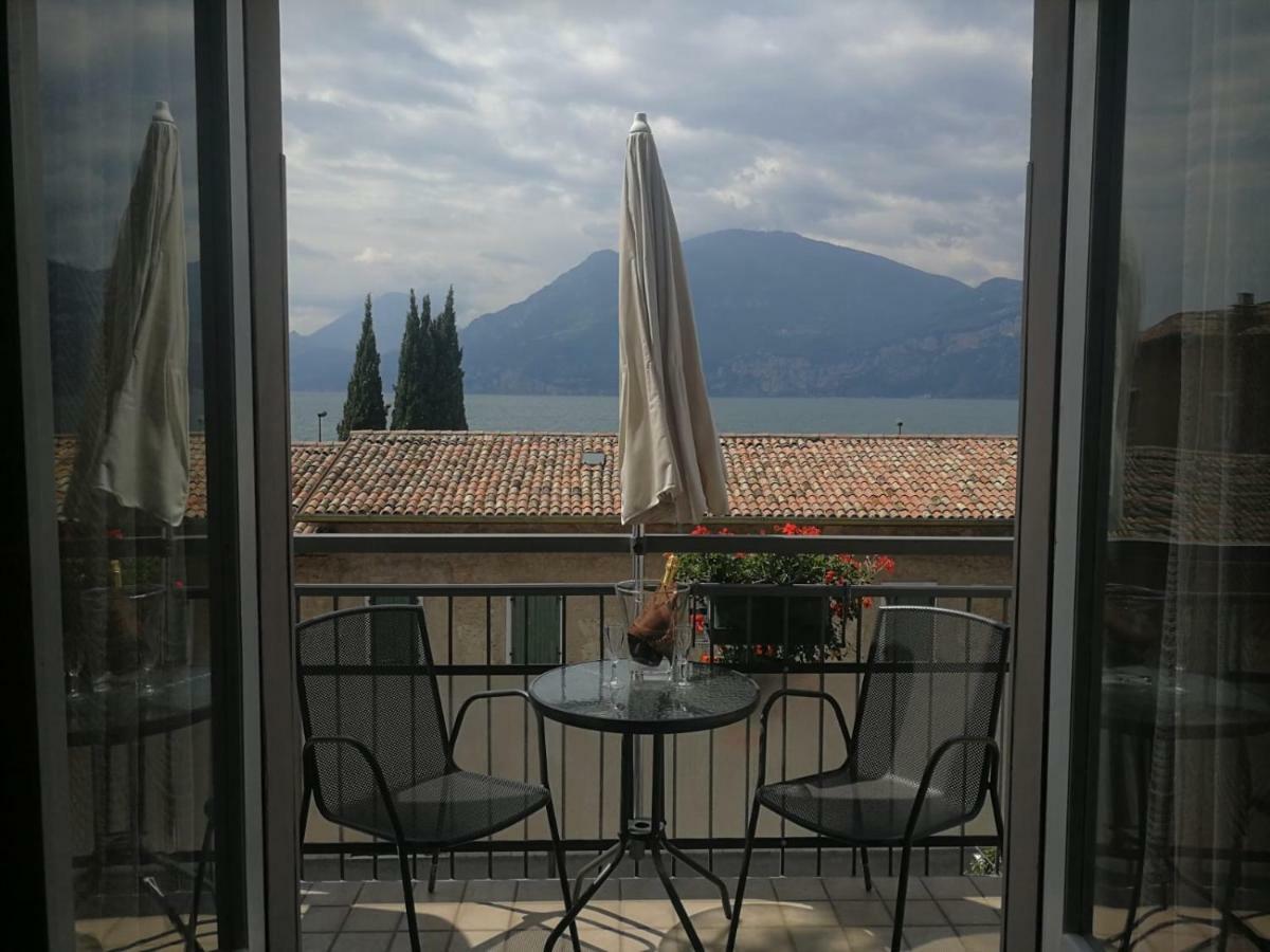 Albergo Al Pescatore Brenzone sul Garda Zewnętrze zdjęcie