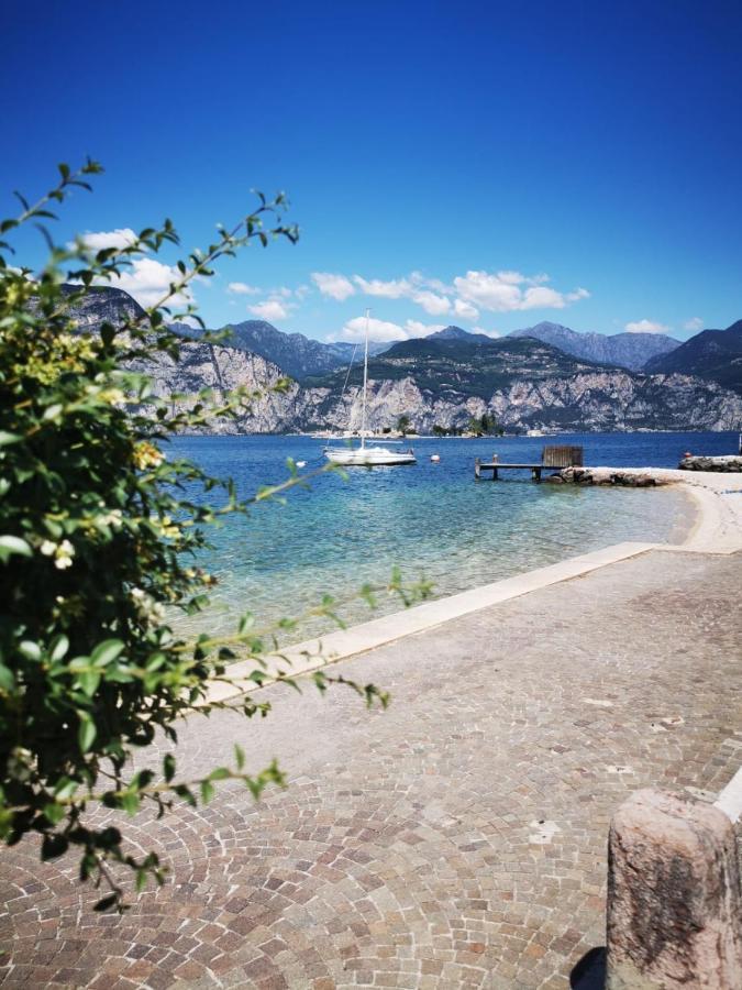 Albergo Al Pescatore Brenzone sul Garda Zewnętrze zdjęcie