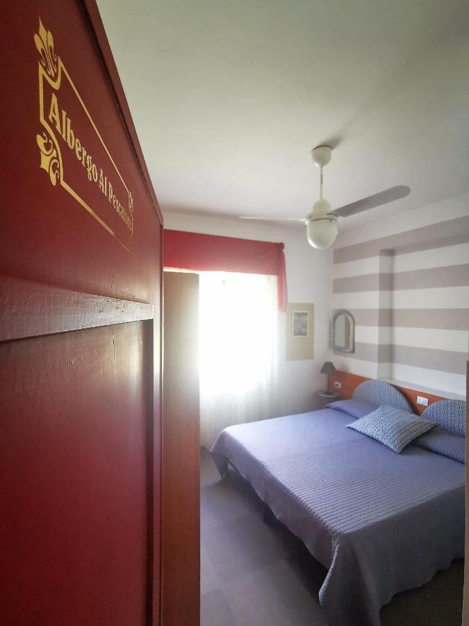Albergo Al Pescatore Brenzone sul Garda Zewnętrze zdjęcie
